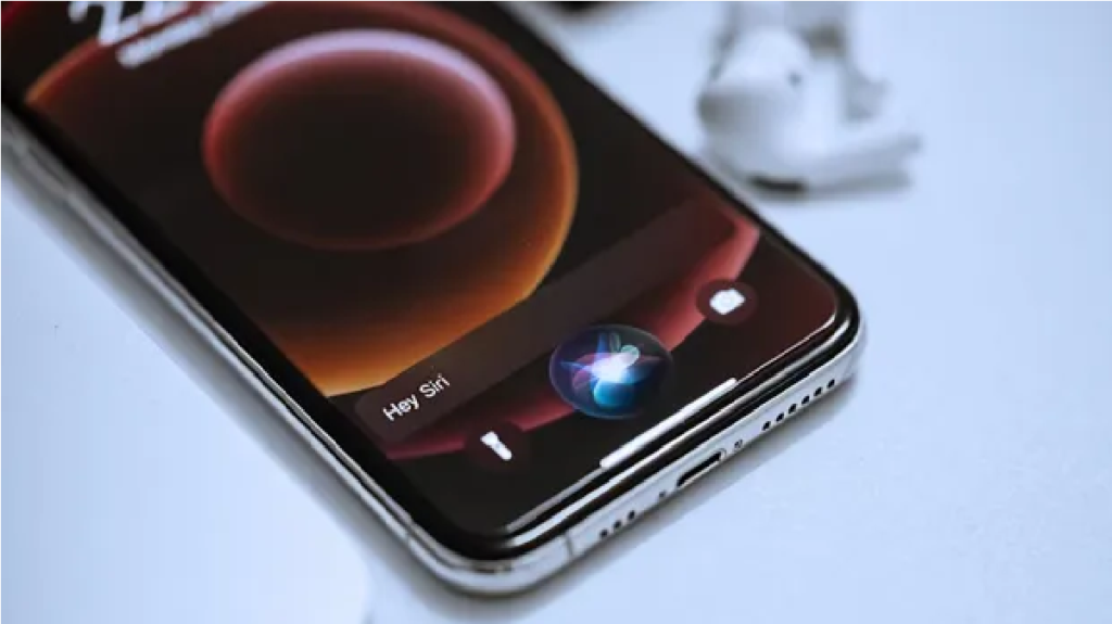 Siri Update : iPhone में Siri को मिलेगा ChatGPT जैसा अपडेट, बदलेगा पूरा इंटरफेस