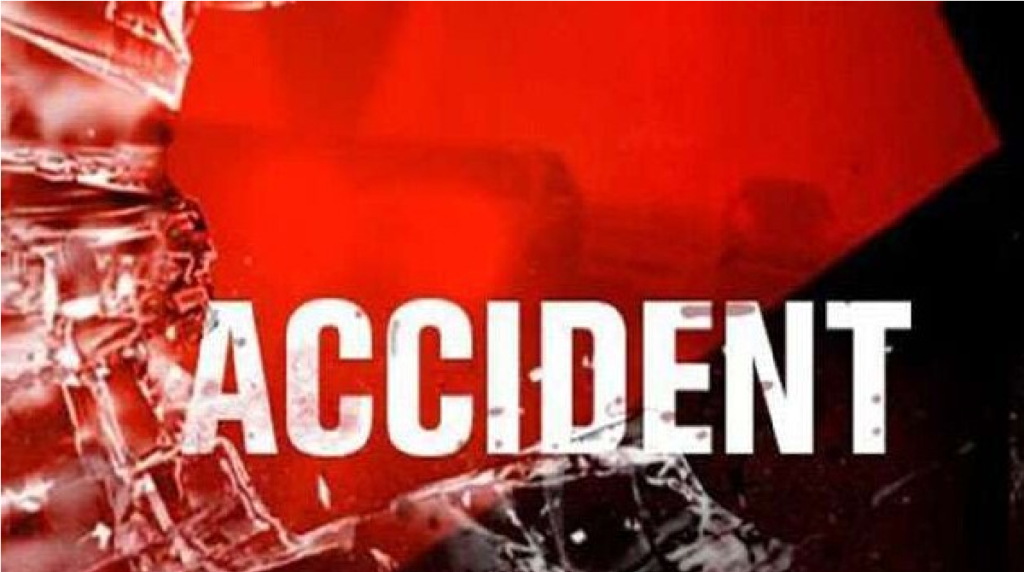 Jagdalpur Road Accident : जगदलपुर एक्सीडेंट न्यूज चित्रकोट घूमने जा रहे युवकों के साथ दर्दनाक हादसा, मारडुम के पास 3 की मौत, 6 घायल Jagdalpur Road Accident