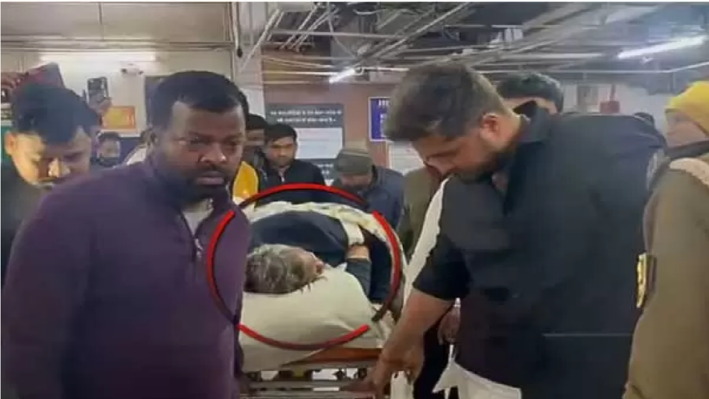 Pappu Yadav Arrest Patna : पटना पुलिस की गिरफ्तारी के बाद अस्पताल पहुंचे पप्पू यादव, समर्थकों में हलचल Pappu Yadav Arrest Patna