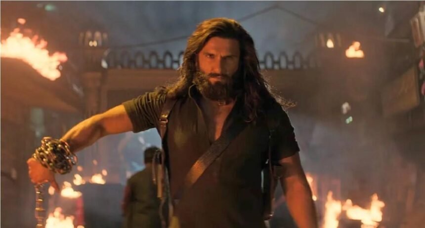 पुरानी यादें: 'धुरंधर 2' में 35 साल पुराने एक मशहूर अरैबिक गाने को रीक्रिएट किया गया है। विरासत: यह गाना मूल रूप से गोविंदा पर फिल्माया गया था, जिसे बाद में अक्षय खन्ना ने भी अपनी फिल्म में इस्तेमाल किया। रणवीर का स्वैग: आदित्य धर ने इस क्लासिक ट्रैक को रणवीर सिंह के हाई-वोल्टेज एक्शन सीक्वेंस के लिए चुना है। Dhurandhar 2 Movie Update , नई दिल्ली — आदित्य धर की ब्लॉकबस्टर फ्रेंचाइजी 'धुरंधर' अपने जबरदस्त एक्शन और किरदारों के लिए जानी जाती है, लेकिन इसके म्यूजिक सिलेक्शन ने फैंस को सबसे ज्यादा हैरान किया है। 2025 में आई पहली फिल्म में जहां अक्षय खन्ना (रहमान डकैत) पर 'FA9La' गाना फिट बैठा था, वहीं अब 'धुरंधर 2' में रणवीर सिंह पर एक पुराना अरैबिक गाना फिल्माया गया है। दिलचस्प बात यह है कि यह गाना बॉलीवुड के 'चीची' यानी गोविंदा की एक फिल्म की याद दिलाता है। Gas Cylinder Raid : नियमों को ताक पर रखकर ‘गैस प्वाइंट’ की सप्लाई; रसमडा में बड़ी कार्रवाई, 599 सिलेंडर पुलिस सुरक्षा में 35 साल पुराना ट्रैक और 'धुरंधर' का तड़का आदित्य धर ने 'धुरंधर 2' की कहानी में ओरिजिनल म्यूजिक के बजाय पुराने क्लासिक्स पर भरोसा जताया है। फिल्म में शामिल यह अरैबिक ट्रैक करीब साढ़े तीन दशक पुराना है। मेकर्स ने इसे आधुनिक बीट्स के साथ रणवीर सिंह के किरदार के इर्द-गिर्द बुना है। ट्रैक हिस्ट्री: गाना लगभग 35 साल पुराना है। पहला वर्जन: गोविंदा की फिल्म में पहली बार नजर आया था। 2025 का कनेक्शन: पहली 'धुरंधर' में अक्षय खन्ना ने अरैबिक वाइब से महफिल लूटी थी। ताजा अपडेट: रणवीर सिंह पर फिल्माया गया वर्जन अब सोशल मीडिया पर वायरल है। फिल्म क्रिटिक्स का मानना है कि इस गाने का चुनाव रणवीर के 'लार्जर दैन लाइफ' कैरेक्टर को ध्यान में रखकर किया गया है। गाने की रिदम और रणवीर की एनर्जी ने स्क्रीन पर आग लगा दी है। "धुरंधर सीरीज में हमारा मकसद केवल एक्शन दिखाना नहीं, बल्कि पुरानी यादों को नए कलेवर में पेश करना है। यह अरैबिक सॉन्ग हमारी कहानी के मिजाज को पूरी तरह सूट करता है। रणवीर ने इस पर जो परफॉर्मेंस दी है, वह गोविंदा के दौर की मस्ती और आज के कूल एक्शन का मिश्रण है।" — प्रोडक्शन टीम, धुरंधर 2 Dhurandhar 2 Movie Update
