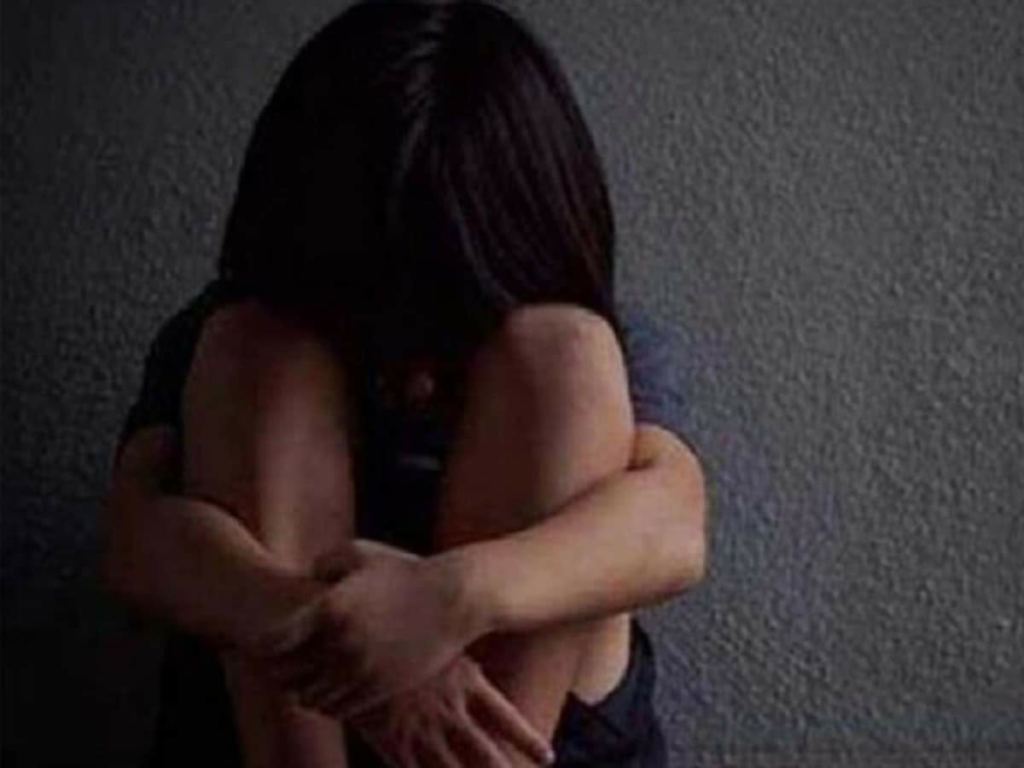 धमतरी: कुरुद में मासूम बच्ची से बदसलूकी का प्रयास, पड़ोसी किशोर पुलिस हिरासत में