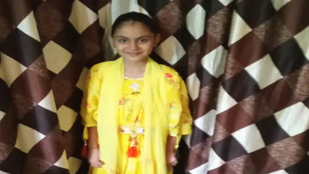 भाई की डांट से नाराज 10 साल की बच्ची ने की खुदकुशी, मोबाइल पर पिता से बात करने के बाद उठाया कदम