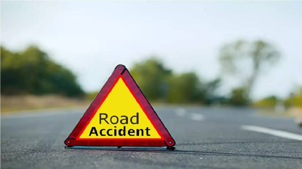Road Accident : ‘डेथ हाईवे’ का कहर , स्कॉर्पियो और ट्रेलर की भीषण भिड़ंत, 1 की मौत, 2 की हालत नाजुक