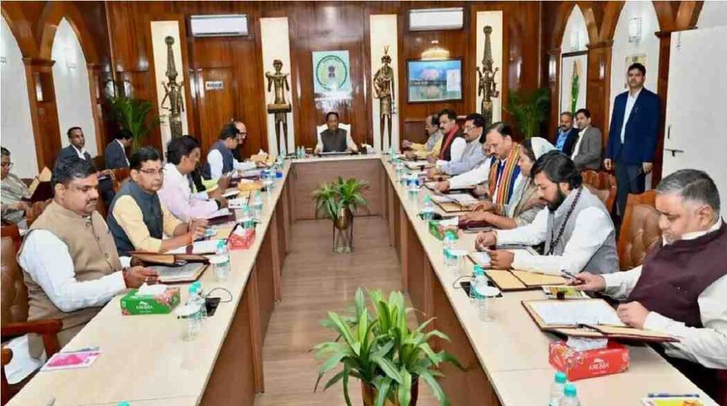Chhattisgarh Assembly Special Session : शिक्षा और स्वास्थ्य पर जोर , जिला अस्पतालों और सामुदायिक केंद्रों में जांच सुविधाएं बढ़ाने के प्रस्ताव को मिल सकती है मंजूरी Chhattisgarh Assembly Special Session