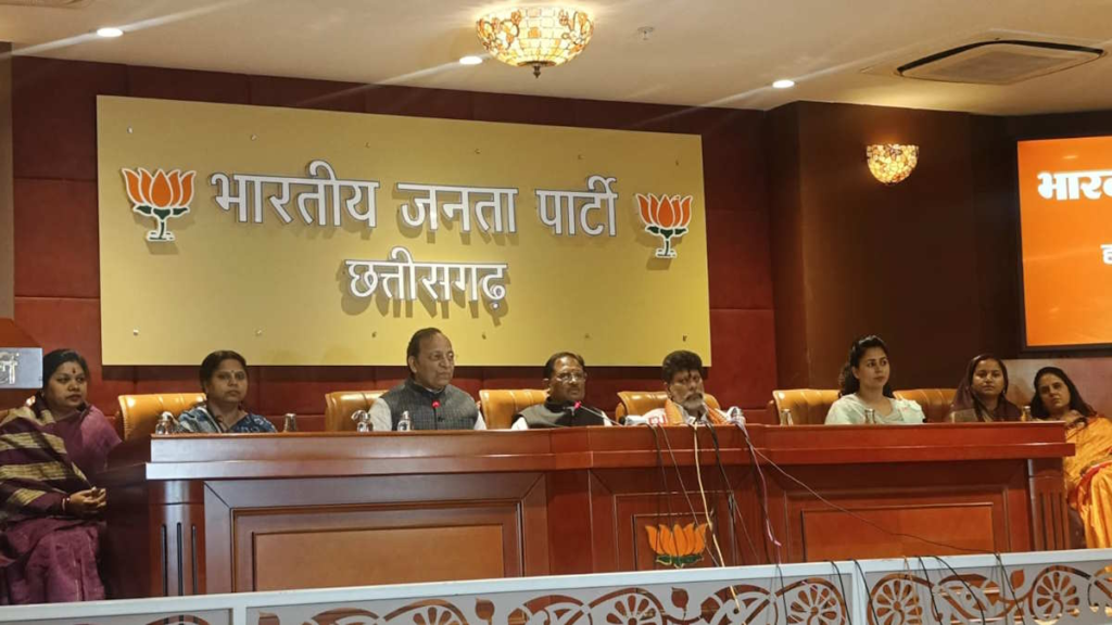 नारी शक्ति वंदन अधिनियम पर सियासत तेज: CM साय और भाजपा ने विपक्ष पर साधा निशाना