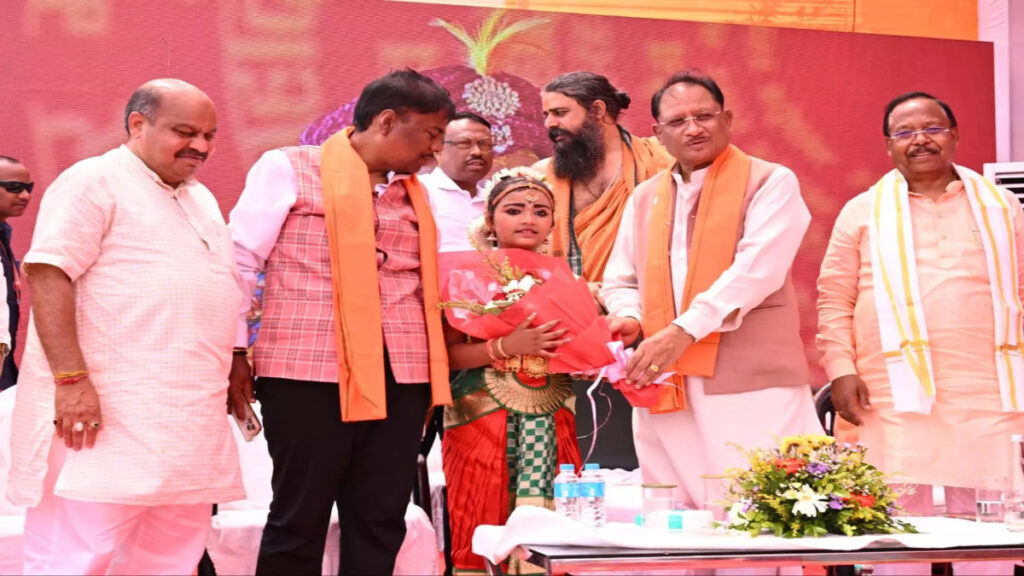 CG NEWS : महादेव घाट बना आस्था का केंद्र’ सोमनाथ स्वाभिमान पर्व में शामिल हुए CM साय, वर्चुअली जुड़े PM मोदी