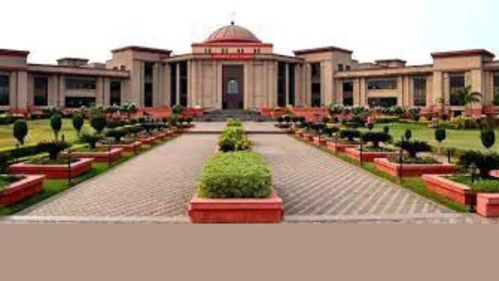 High Court’S Strictness : कॉन्स्टेबल प्रमोशन पर ब्रेक, अंतिम आदेश जारी करने पर रोक; 15 जून को अगली सुनवाई