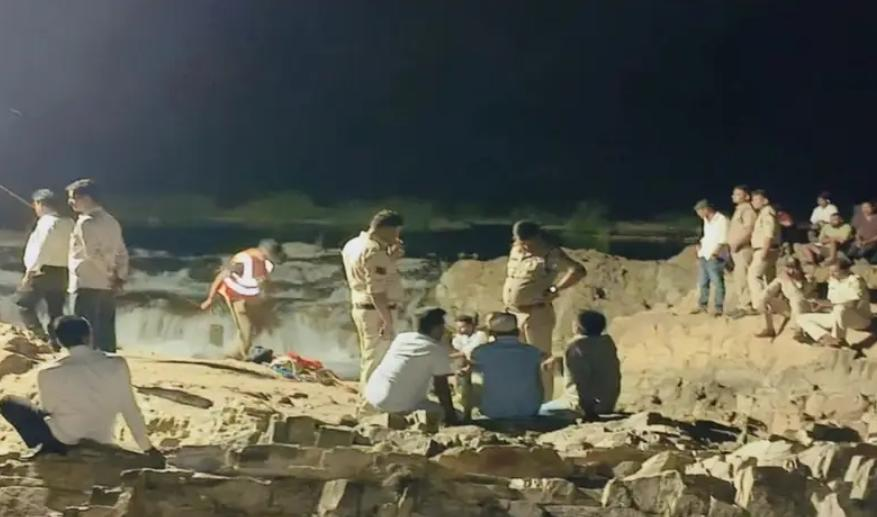 कटनी में दर्दनाक हादसा: महानदी में नहाने गया किशोर डूबा, रातभर चला रेस्क्यू ऑपरेशन