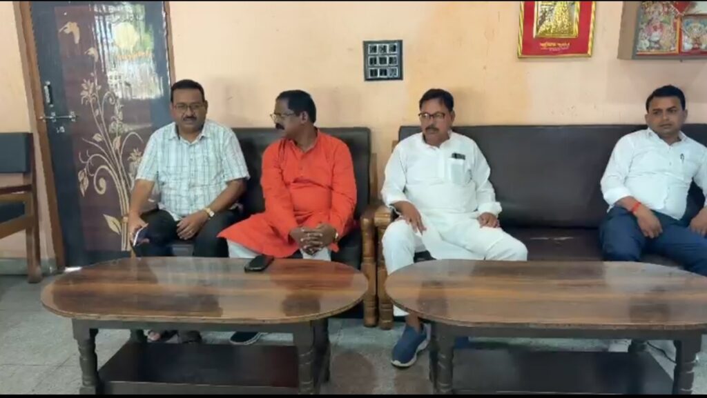 बलरामपुर गैंगरेप मामले पर पूर्व मंत्री अमरजीत भगत का बड़ा बयान, बोले- अपराधियों में नहीं रहा कानून का डर ..