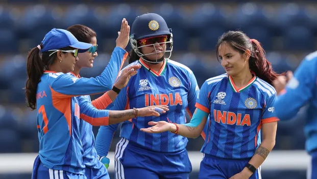 Nasir Hussain said—the Indian women's cricket team has now become an invincible force.