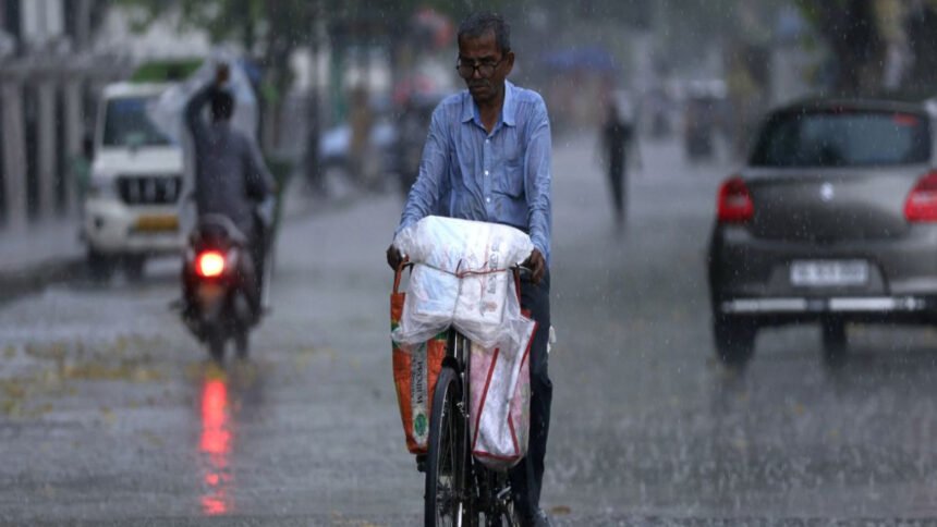 Heavy rain and hail alert in 25 states including Delhi-NCR