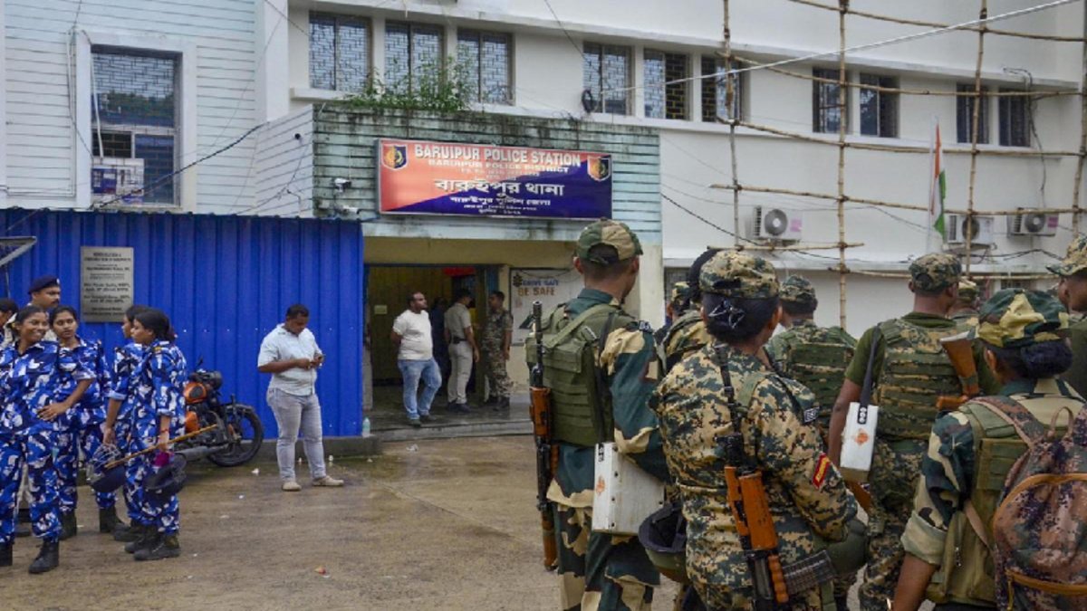 Baruipur Case: Accused Prabhas Mandal killed in police encounter.