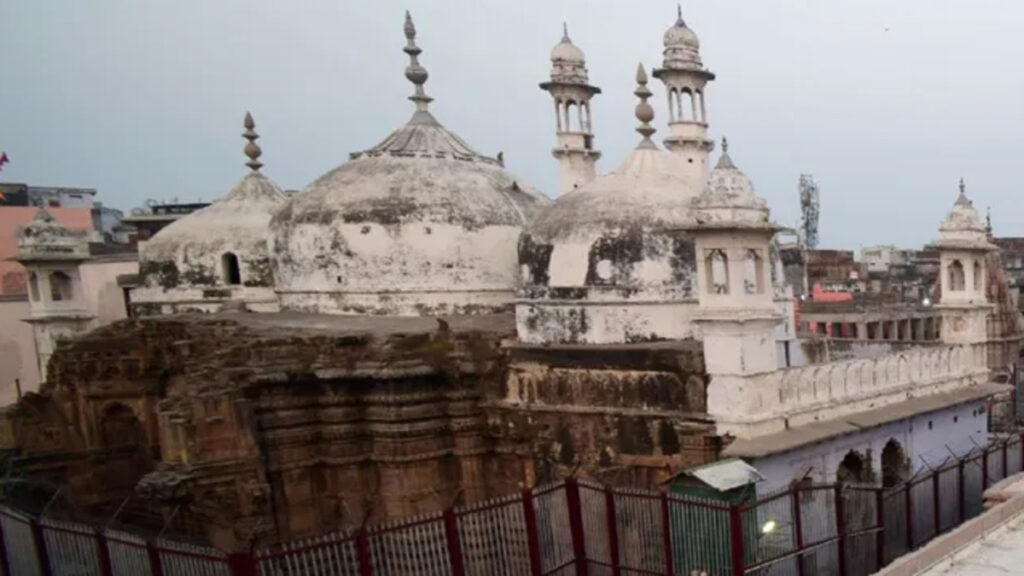 Gyanvapi Case : सुप्रीम कोर्ट की पहल पर मध्यस्थता केंद्र में होगी सुनवाई, मंदिर और मस्जिद पक्ष ने जताई आपत्ति Path to settlement in Gyanvapi case difficult