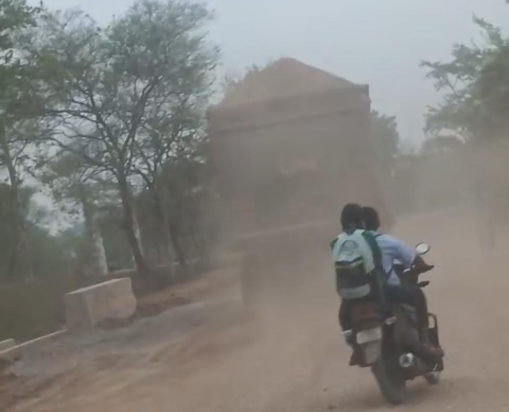 रेत-मुरुम उत्खनन और ओवरलोड हाइवा से बढ़ी परेशानी, कार्रवाई की मांग