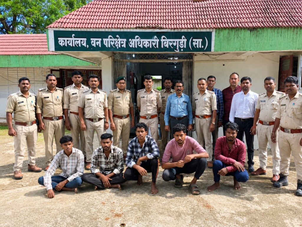 वायरल वीडियो ने खोली पोल! असोढिया सांप और गोहिया का शिकार कर बनाई सब्जी, 6 आरोपी पहुंचे जेल
